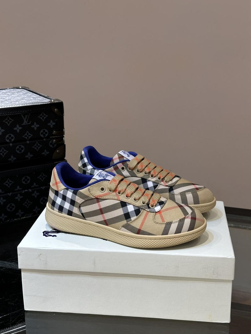 Burberry Sneakers